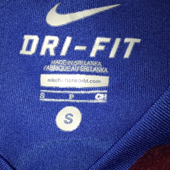 2 Nike Dri-fit T’s - Picture 3 of 3